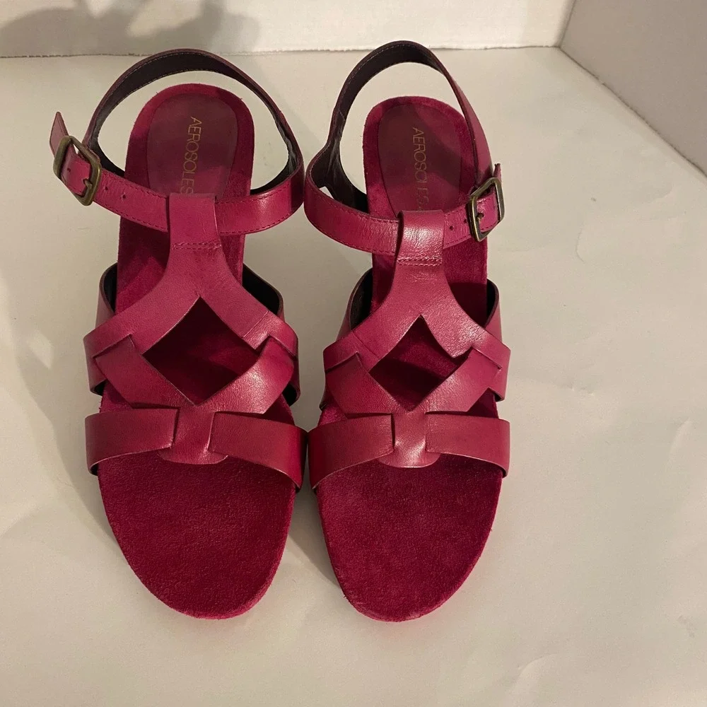AEROSOLES Leather Strappy Heeled Sandals Size 8.5 Pink Magenta Boho Office